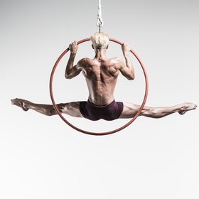 Male hoop 14 — figure reference